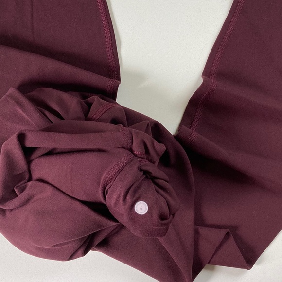💢SOLD💢Align Pant, Cassis 28” - Picture 5 of 7